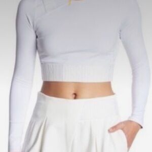 Lime & Vine Chelsea Disrupt the Norm Crop top, L